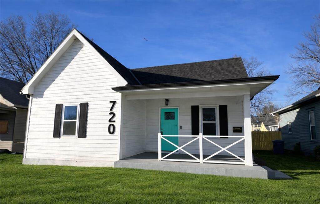 720 Brown Avenue - Photo 1