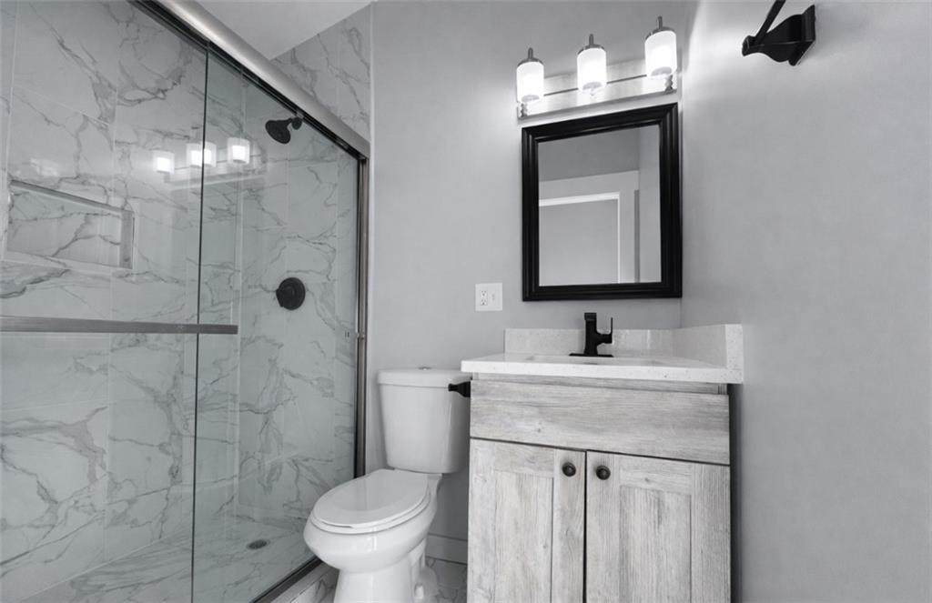 https://bt-photos.global.ssl.fastly.net/heartland/orig_boomver_2_2587049-1.jpg