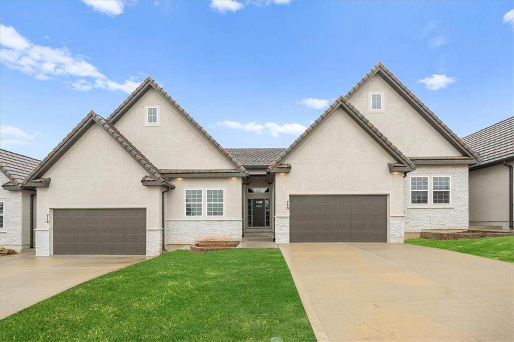 720 Lone Hill Drive - Photo 1