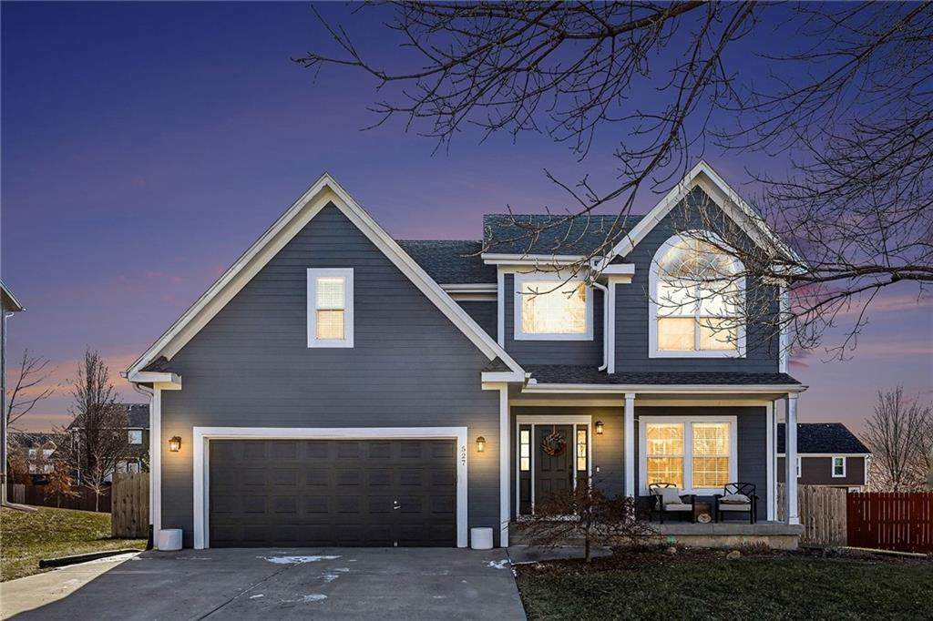 527 Bluebird Street - Photo 1