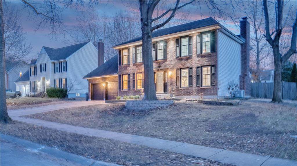 13709 Edinburgh Street - Photo 1