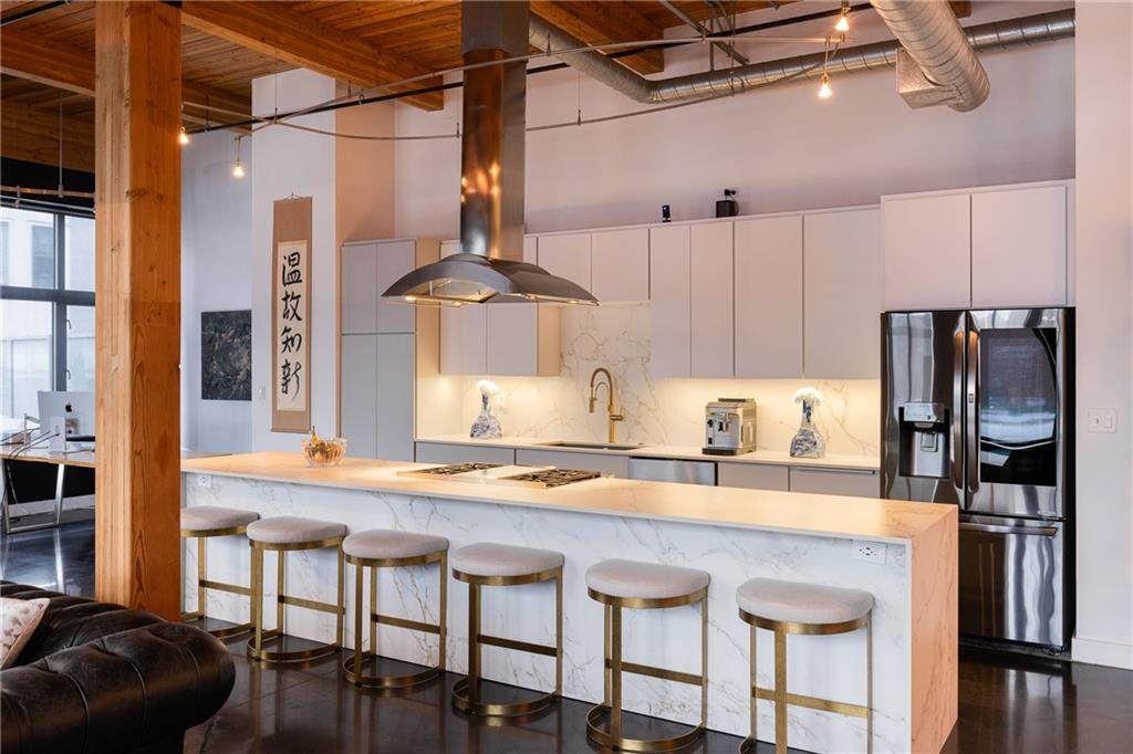 210 5th Street - Photo 1