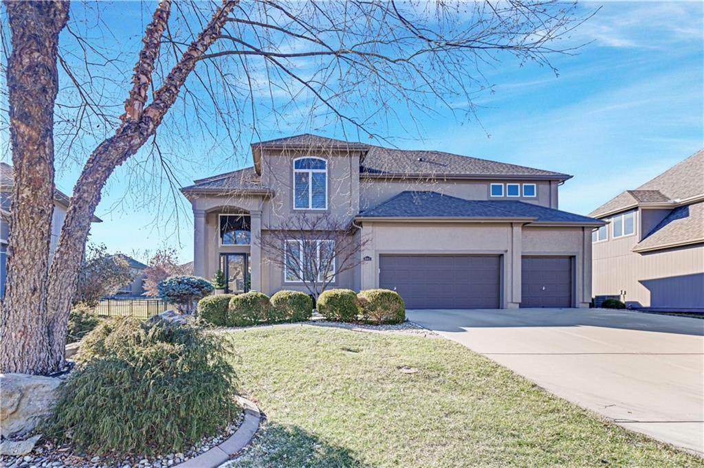 10911 163rd Terrace - Photo 1