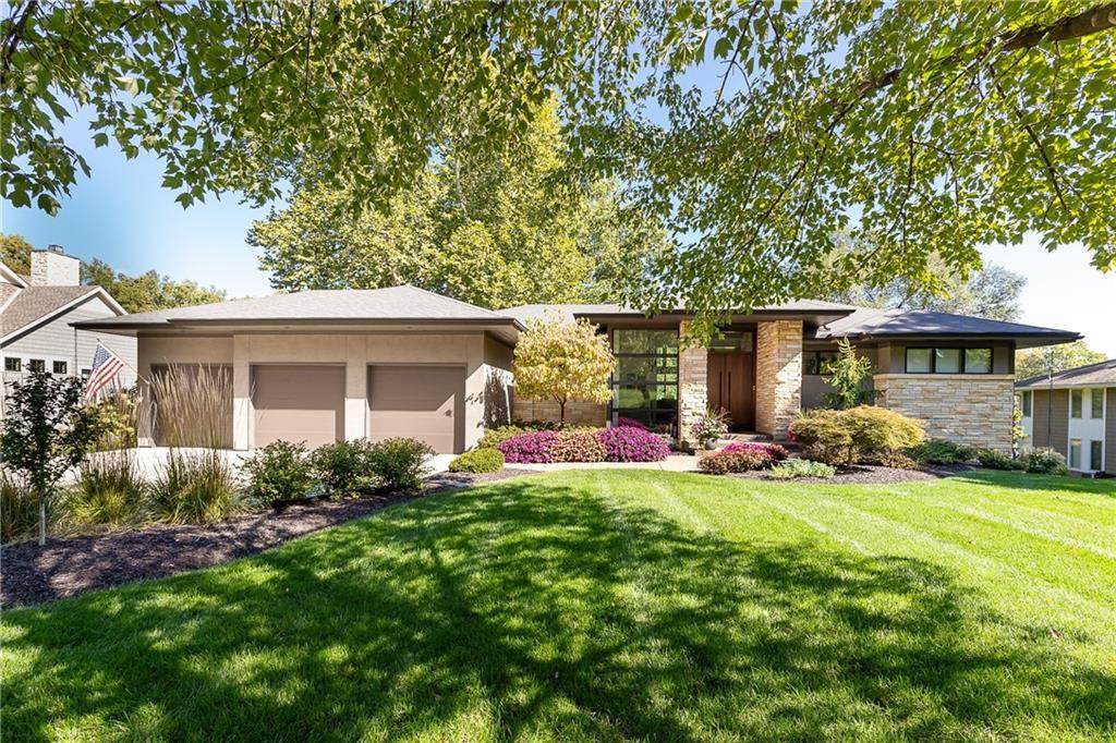 9645 Manor Road - Photo 1