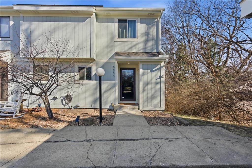 6455 51 Terrace - Photo 1