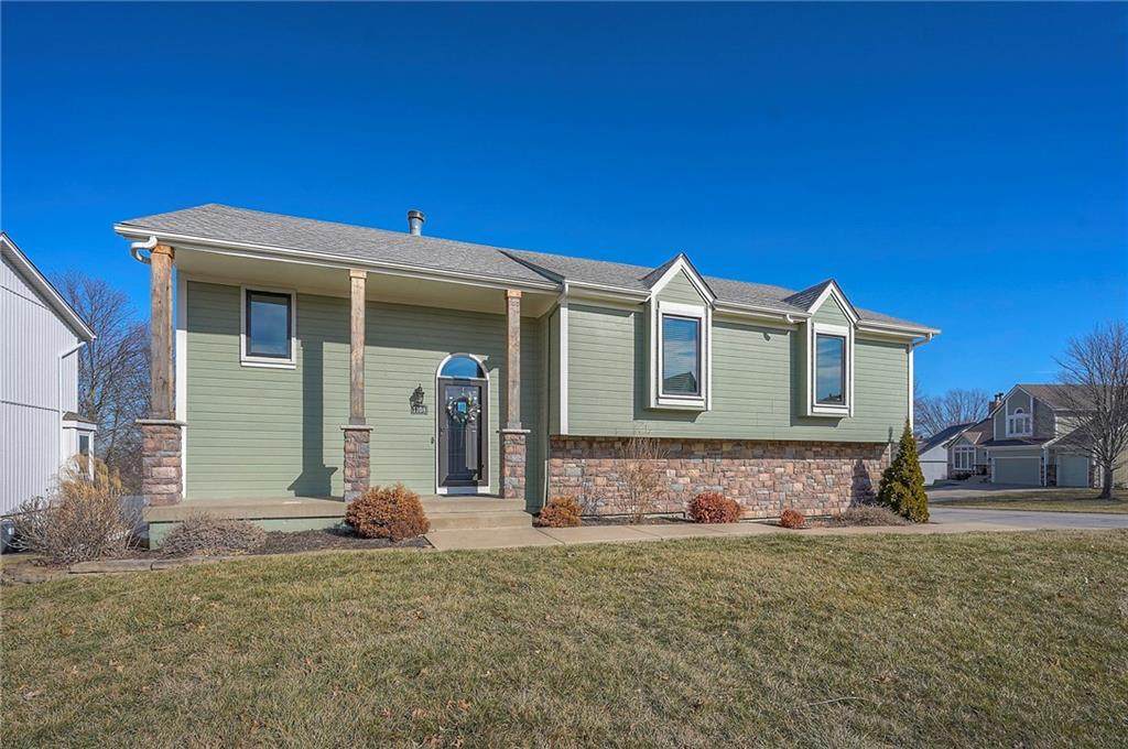 1108 Franklin Drive - Photo 1