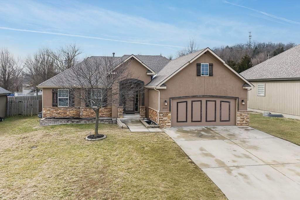22241 Sycamore Street - Photo 1