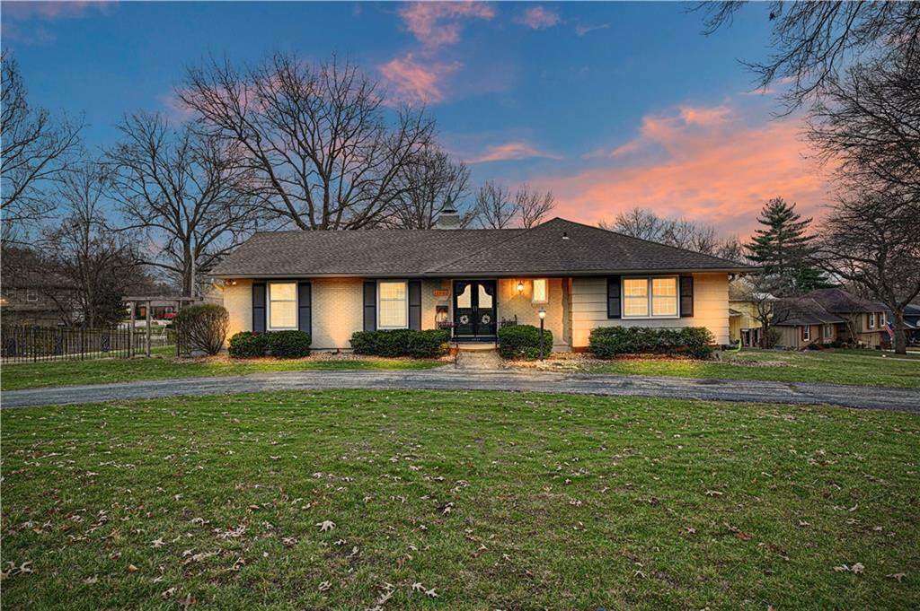 11521 Minor Drive - Photo 1