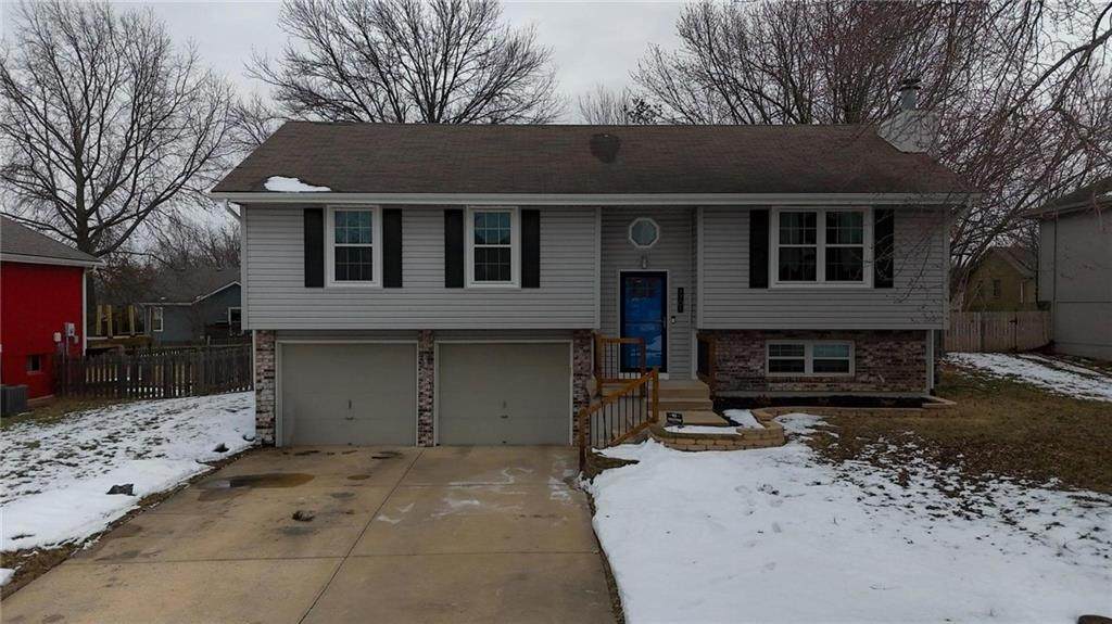 1701 Auburn Drive - Photo 1