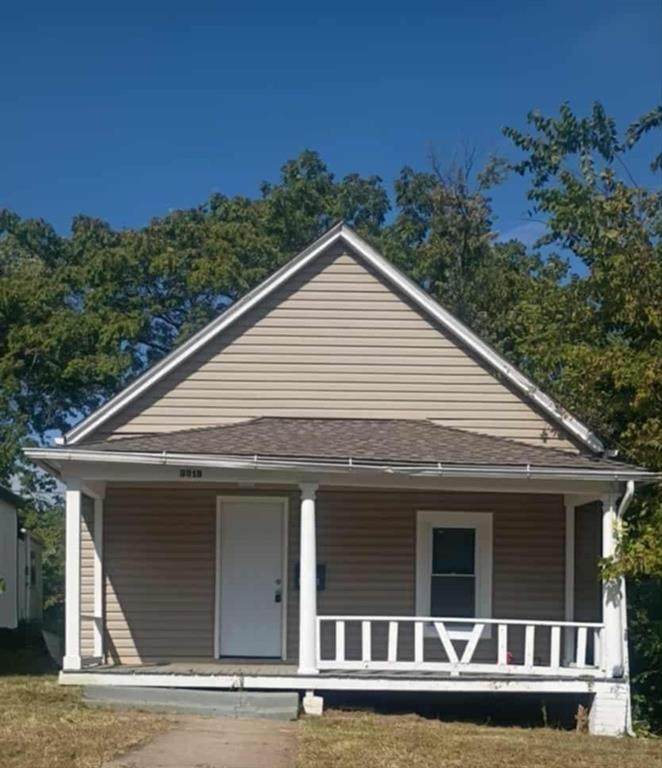 3318 24th Street - Photo 1