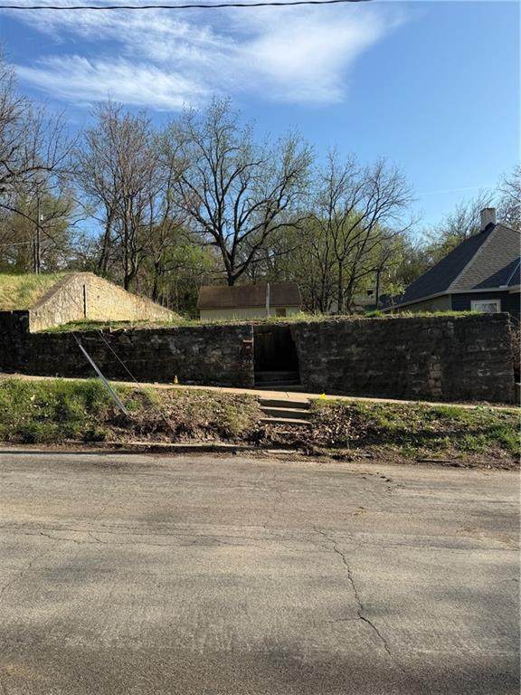 516 Blake Street - Photo 1
