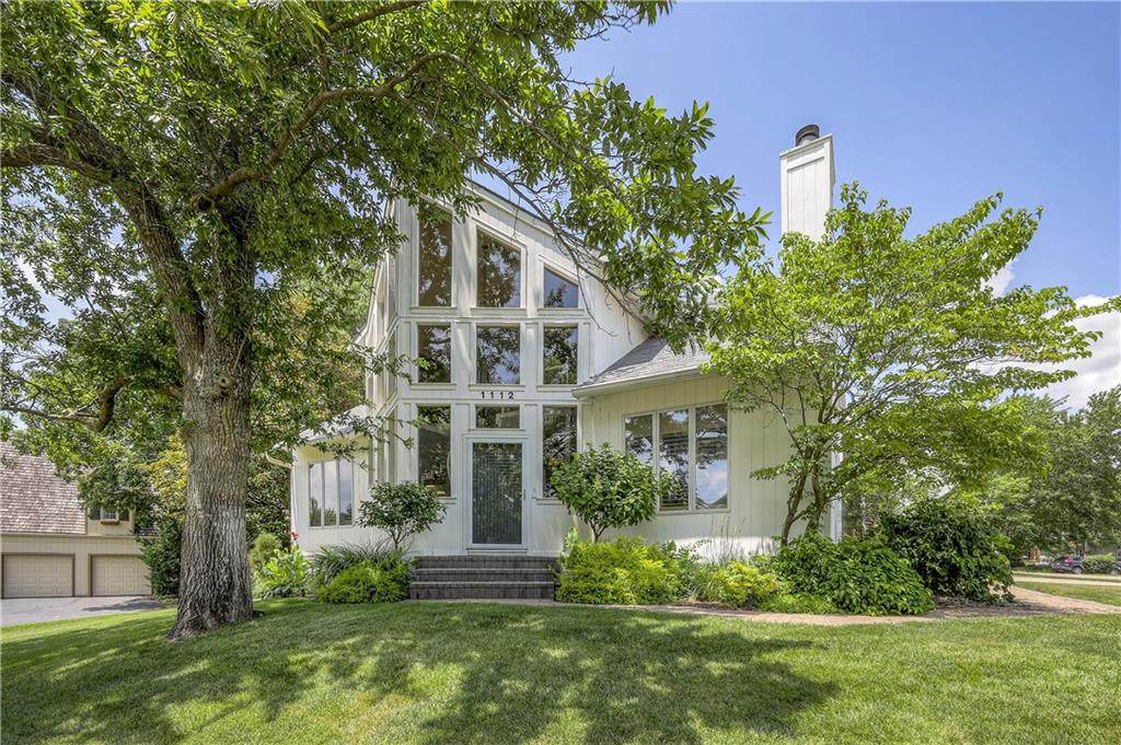 1112 Long Ridge Road - Photo 1
