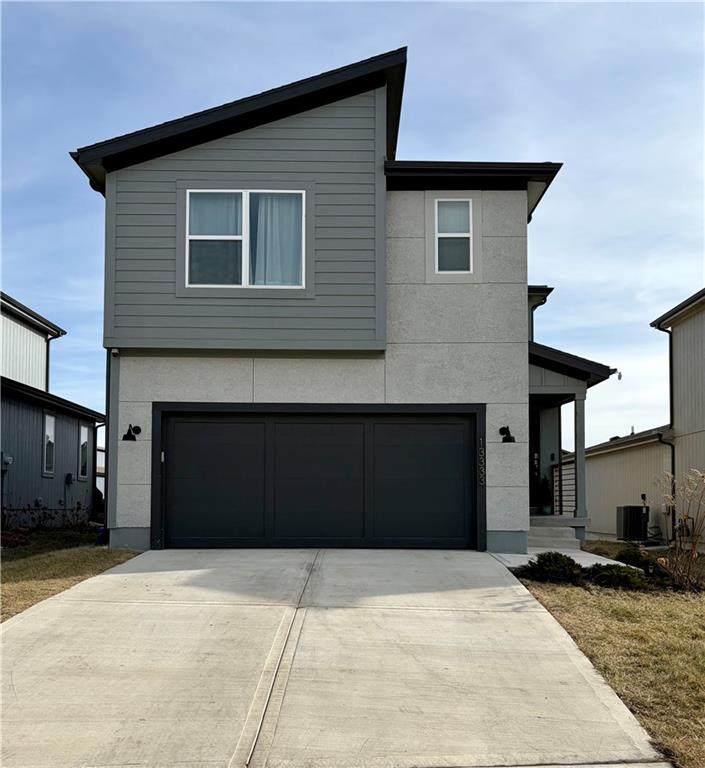 13333 180th Street - Photo 1