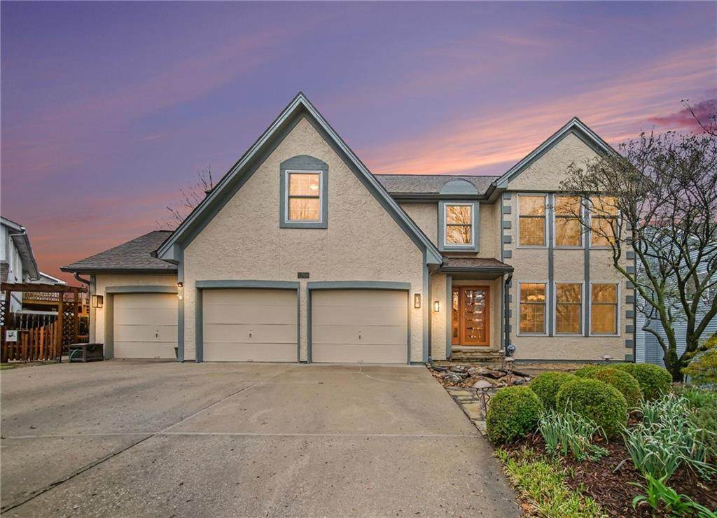 5700 Flintridge Court - Photo 1
