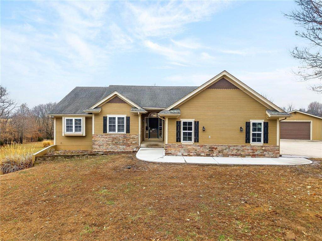 11025 125th Terrace - Photo 1