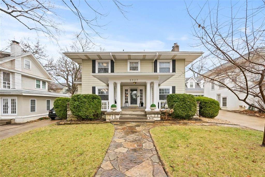 5927 Grand Avenue - Photo 1