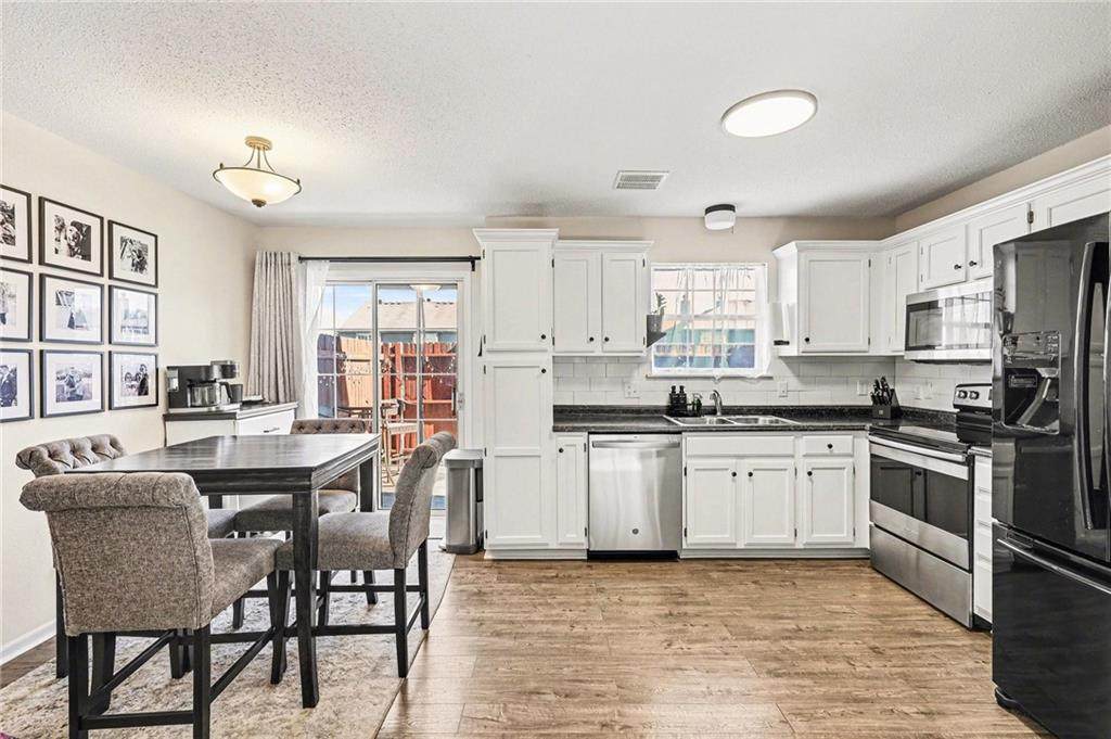 5581 Sunrise Meadow Lane - Photo 1