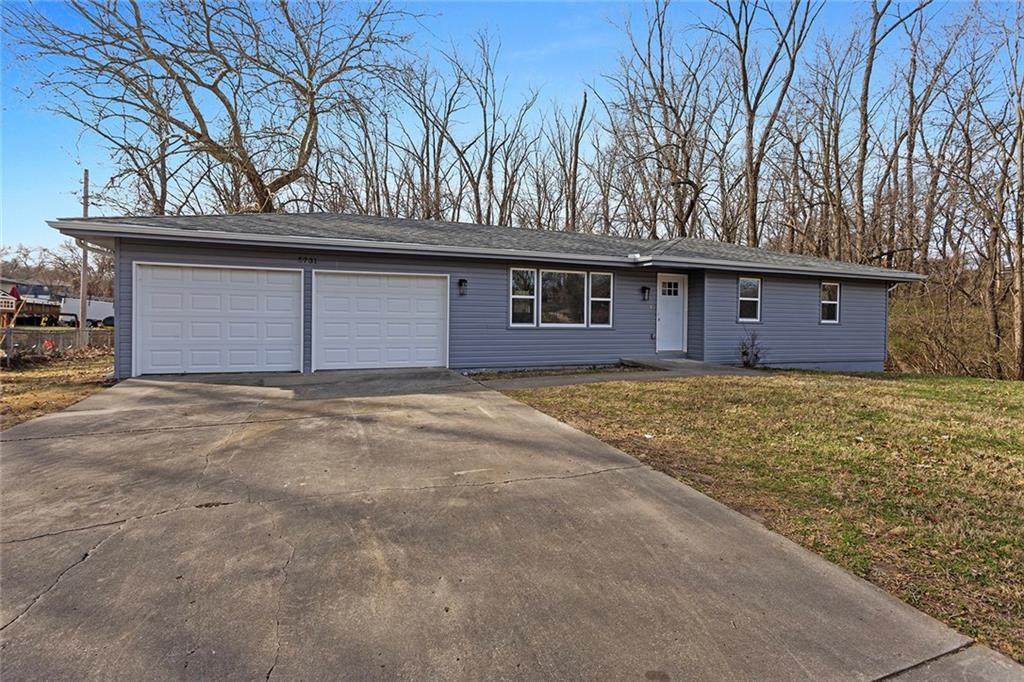 5731 Nogard Avenue - Photo 1