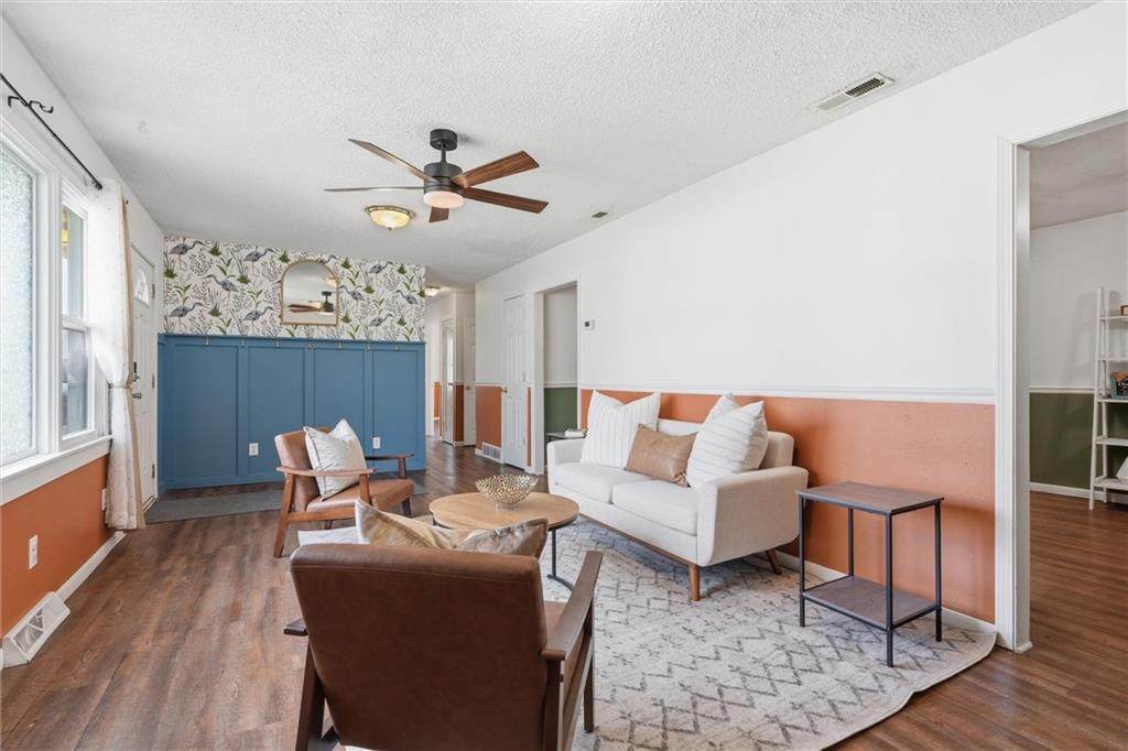 8403 111th Terrace - Photo 1