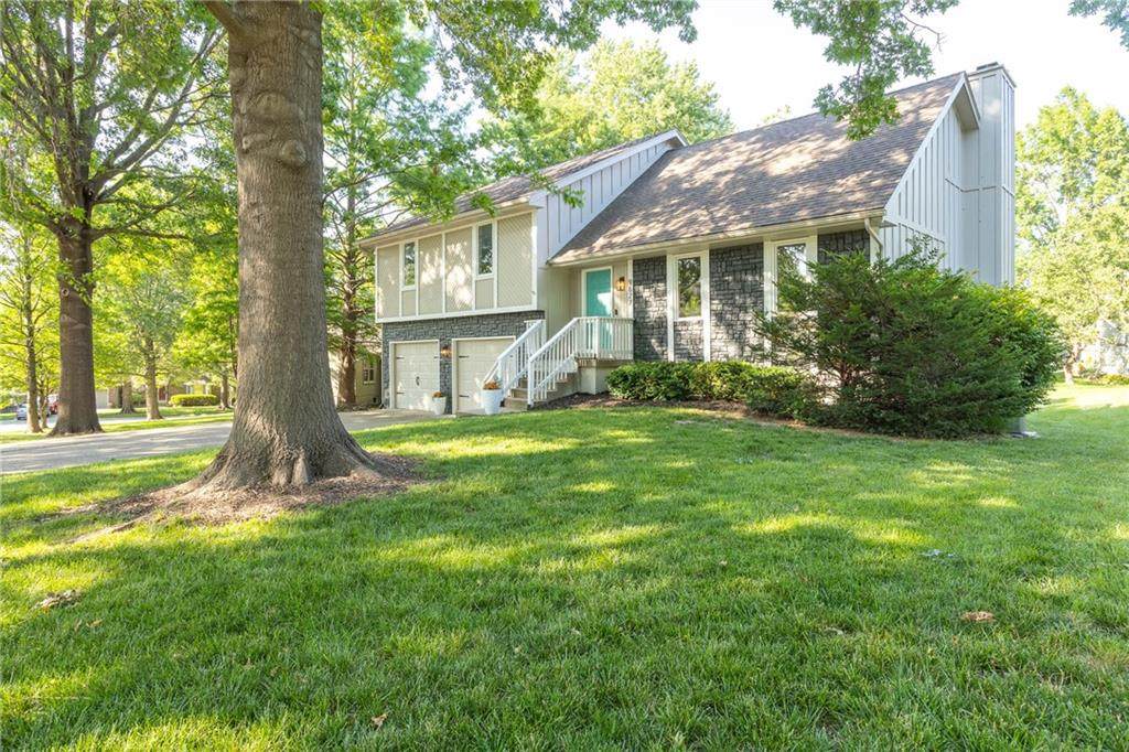 9627 Wayne Avenue - Photo 1