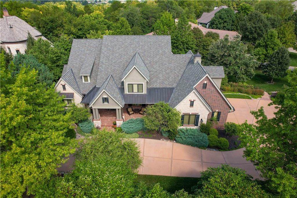 10816 140th Street - Photo 1