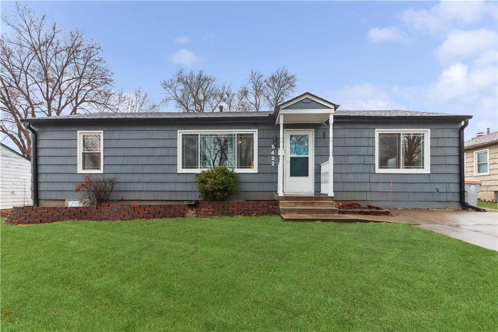 8422 69th Terrace - Photo 1