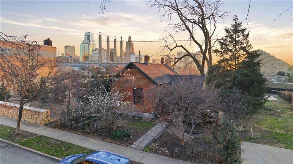 1619 Jefferson Street - Photo 1