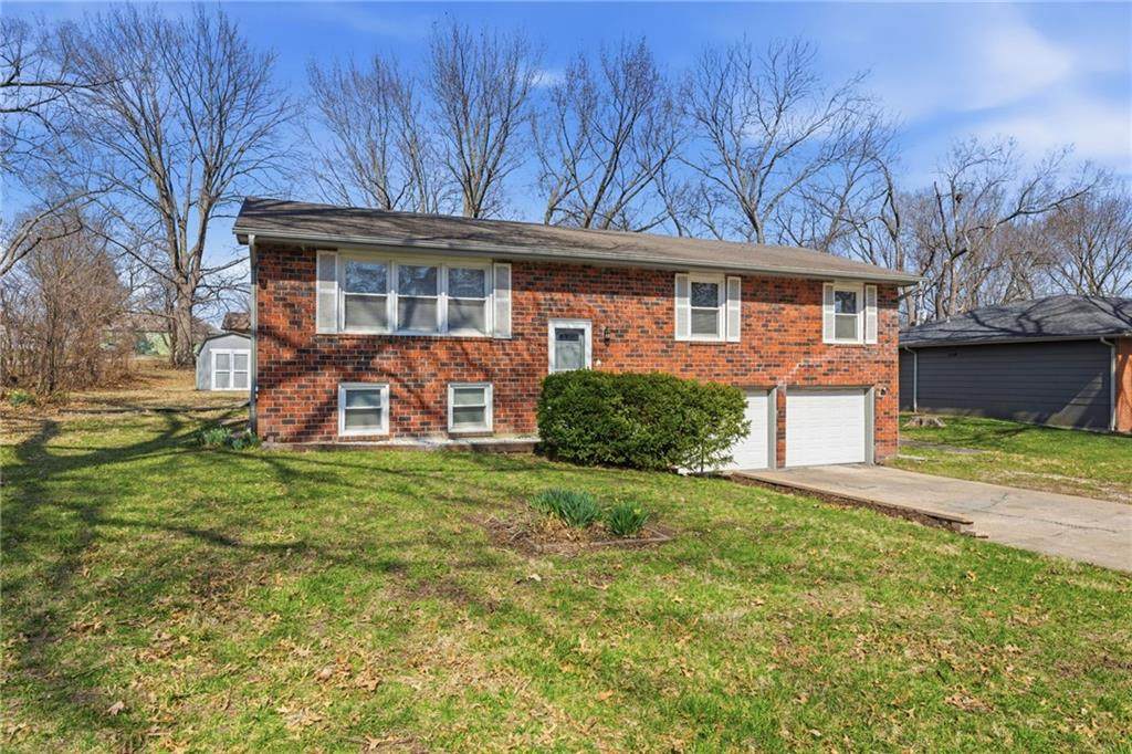 200 10th Street - Photo 1