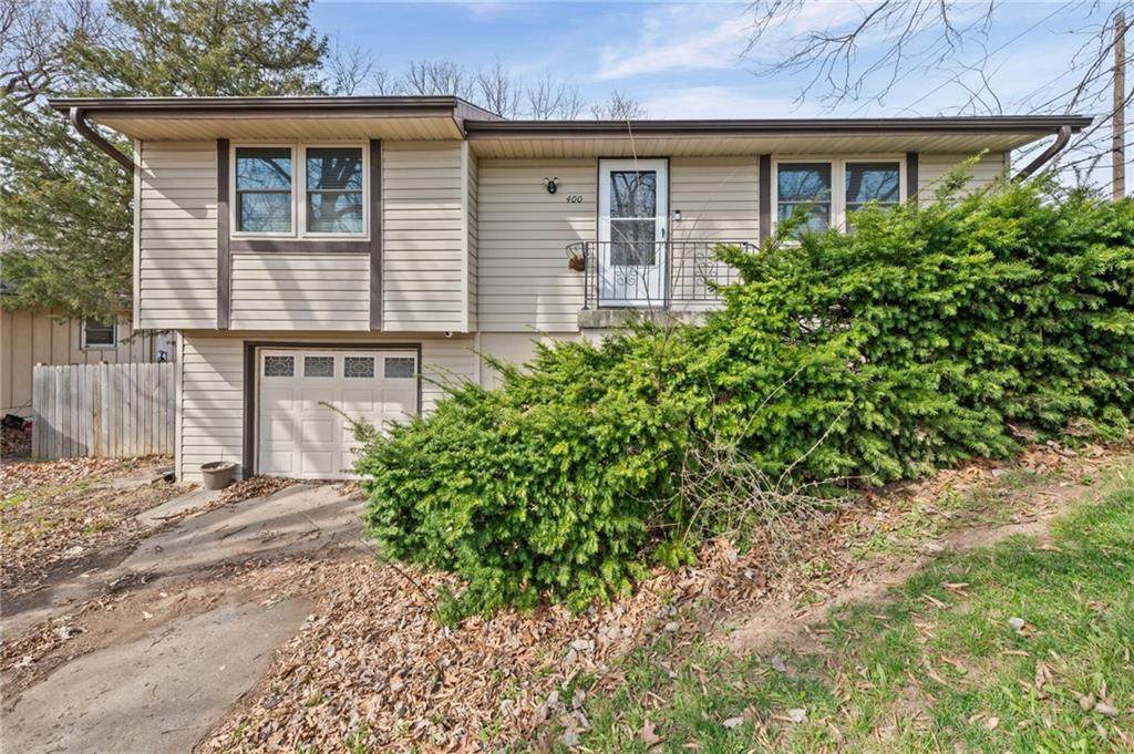 400 78TH Terrace - Photo 1