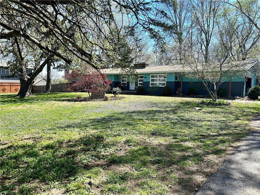 9935 85th Street - Photo 1