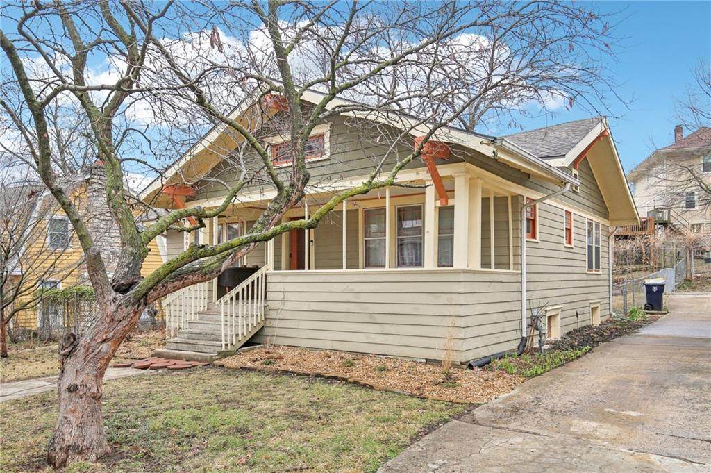 5001 Troostwood Road - Photo 1