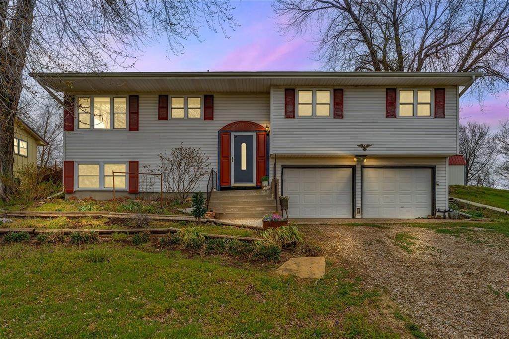 7700 Trail Road - Photo 1