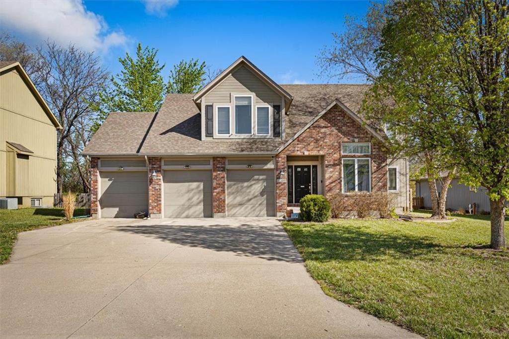 2208 Morris Drive - Photo 1