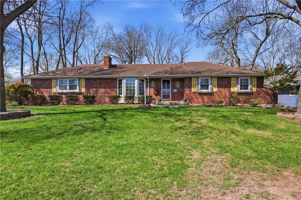 6828 Lakeshore Drive - Photo 1