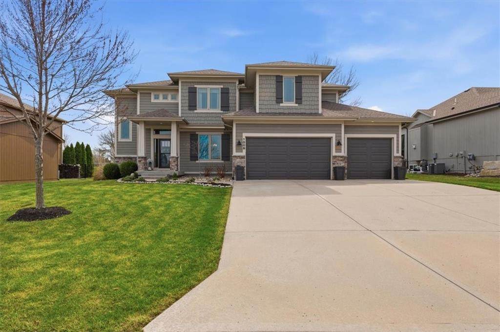 1009 Drake Circle - Photo 1