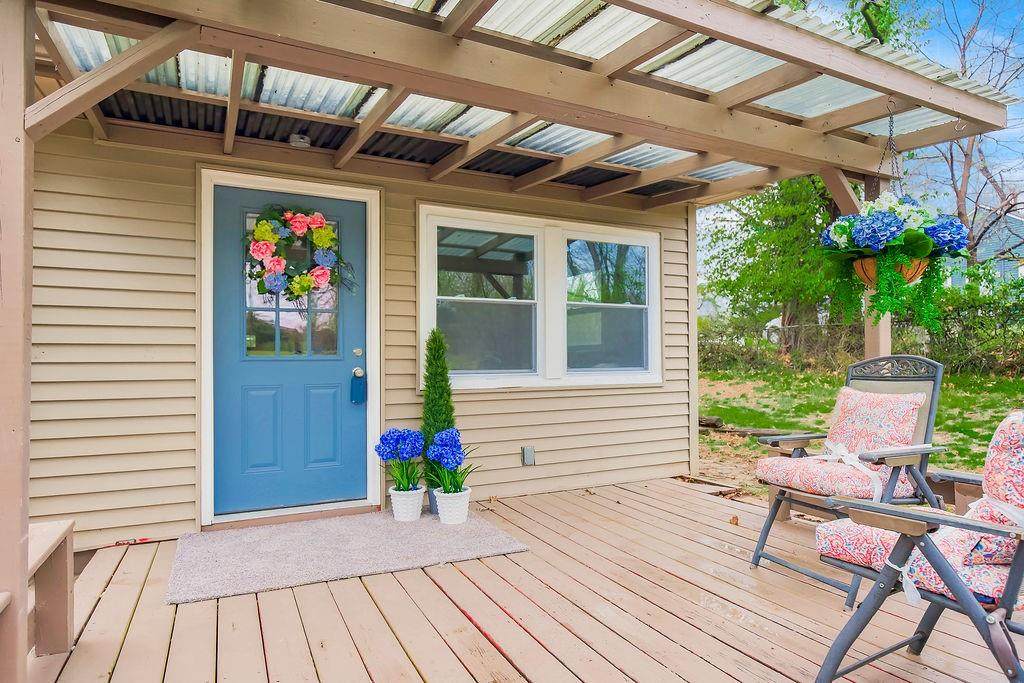 2419 13th Terrace - Photo 1