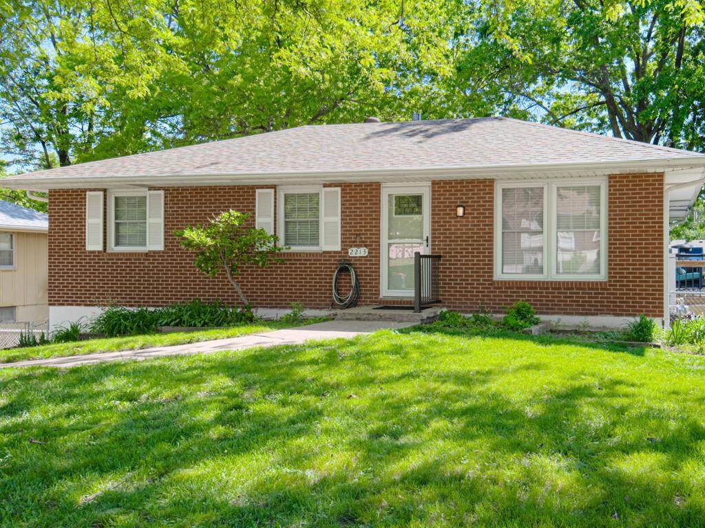 2213 Mcbride Avenue - Photo 1