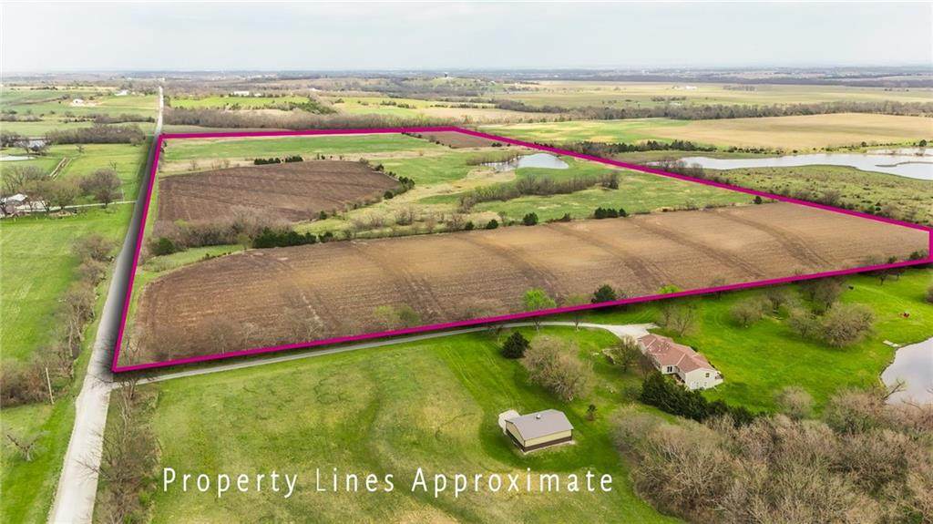 3850 Thomas Road - Photo 1