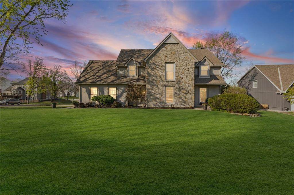 11505 Lowell Avenue - Photo 1