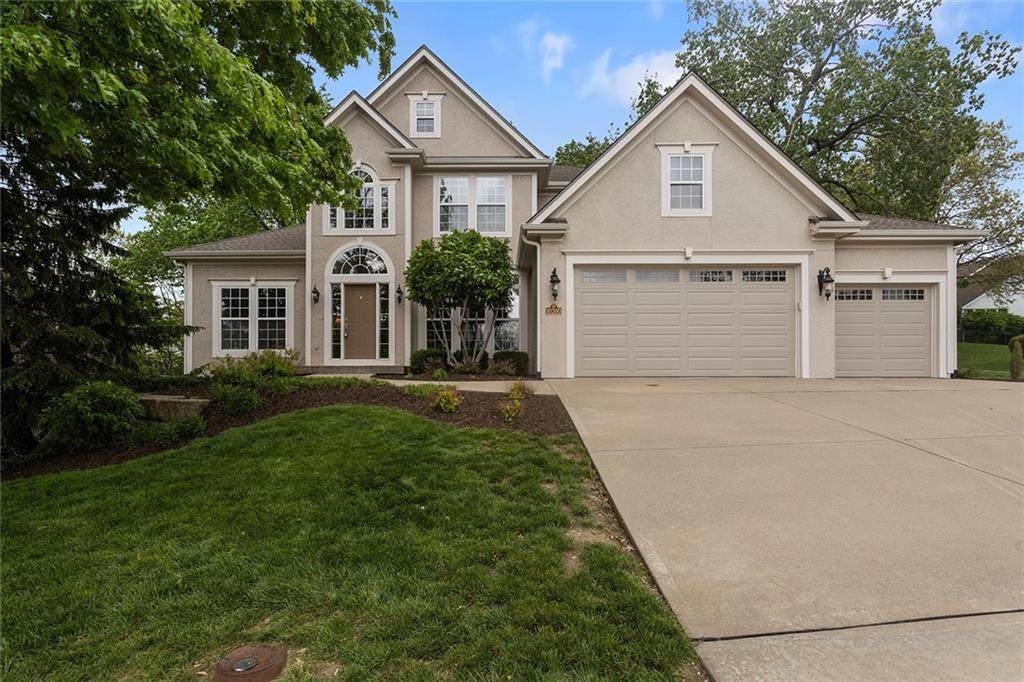 10200 Magnolia Lane - Photo 1