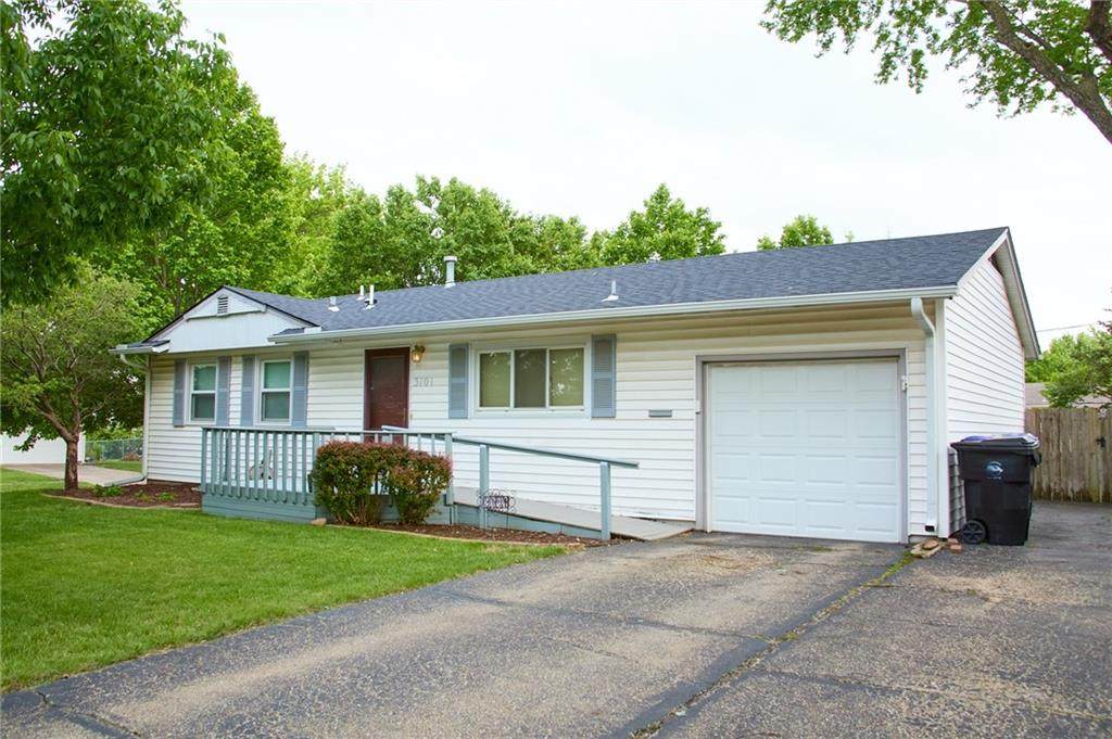 3101 30th Street - Photo 1