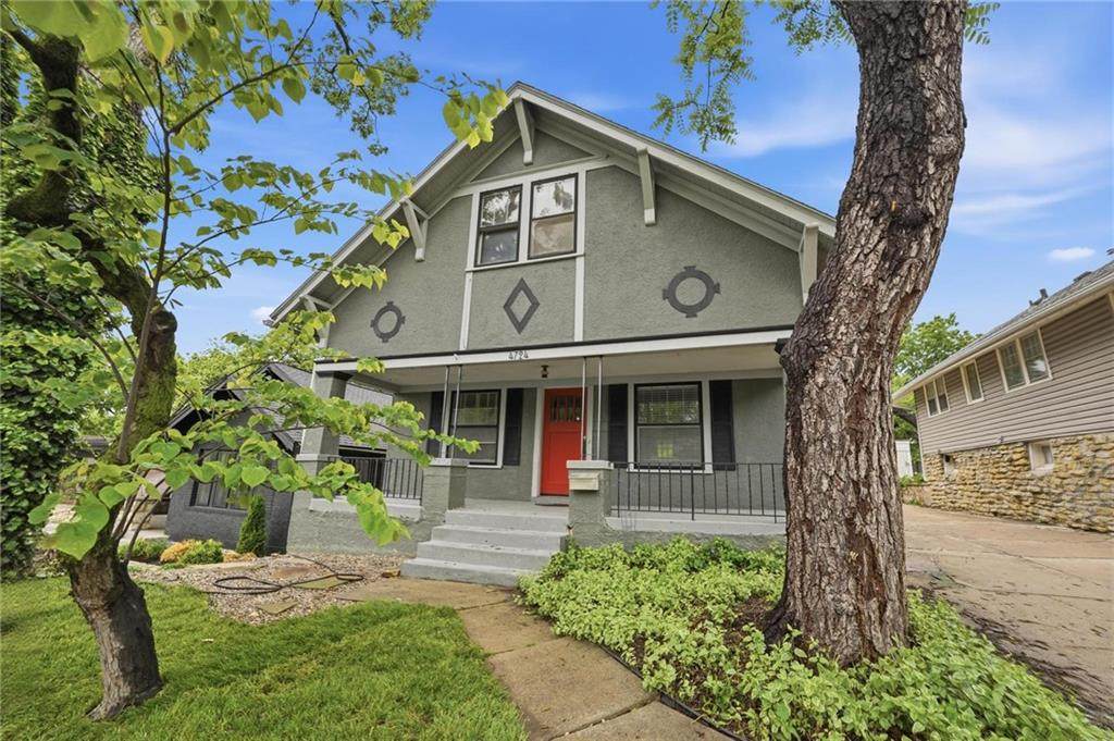4724 Fairmount Avenue - Photo 1