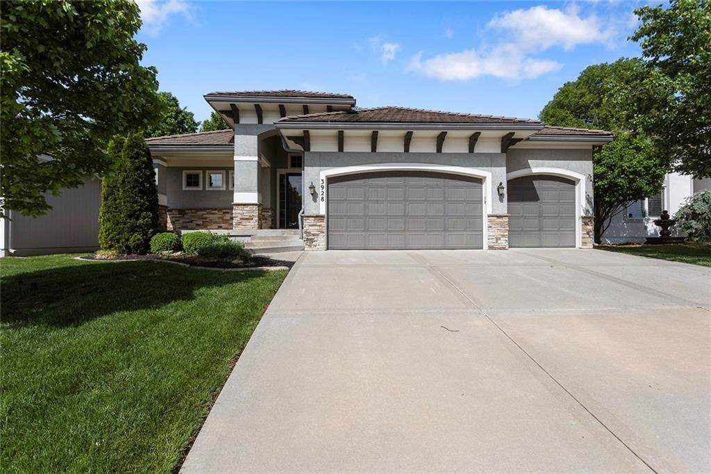 3928 Independence Avenue - Photo 1