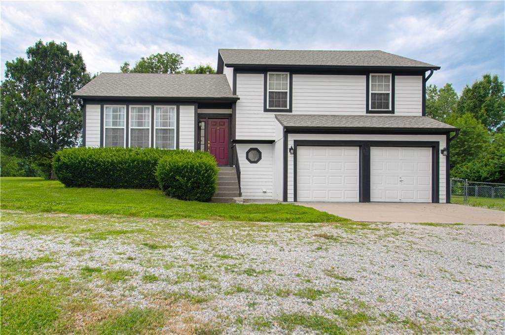 8720 149th Street - Photo 1