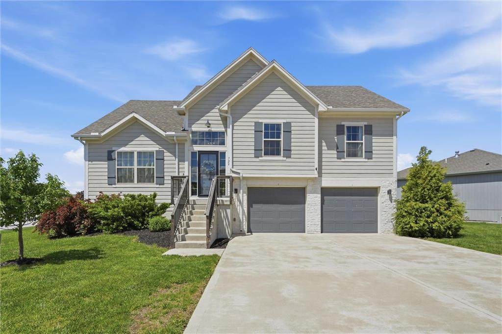 729 Juniper Drive - Photo 1