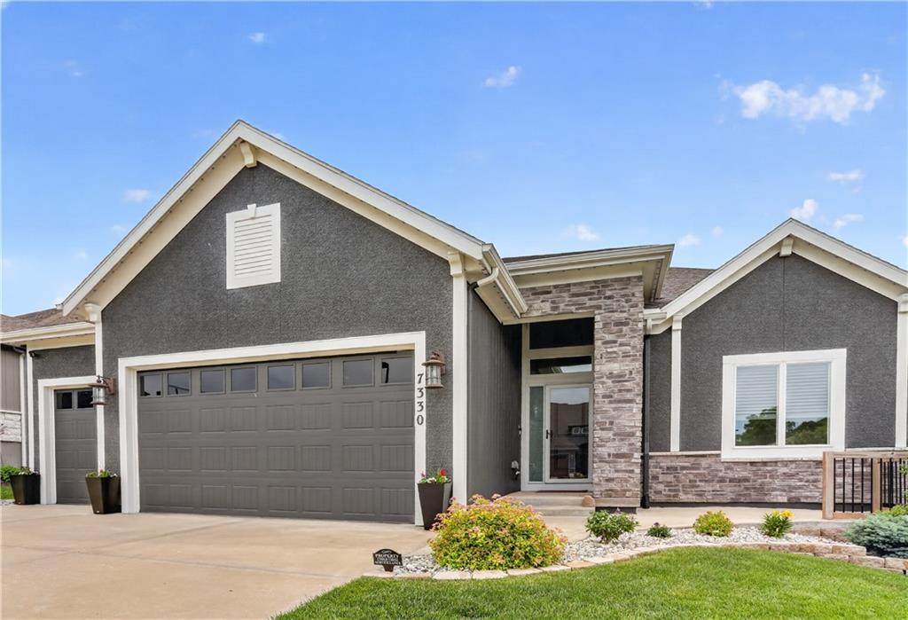 7330 Forest Lakes Drive - Photo 1