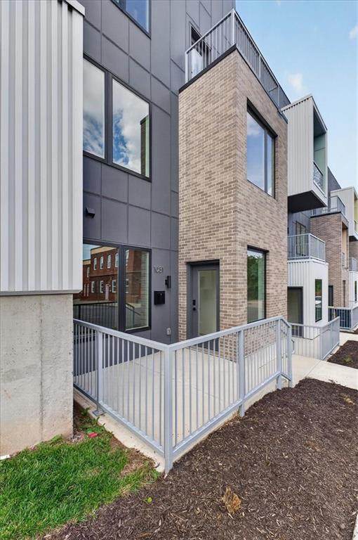 1031 Pacific Street - Photo 1