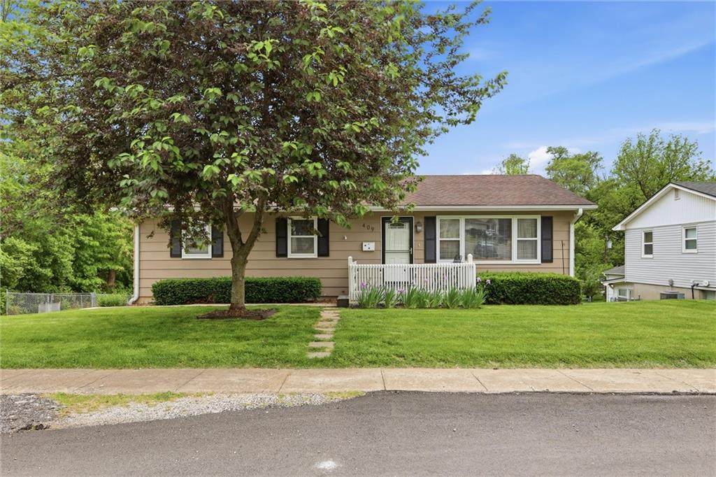 409 5th Street - Photo 1