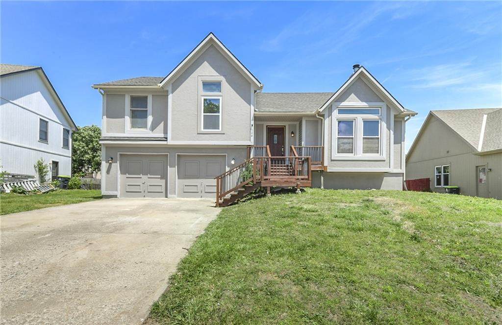 146 Colleen Drive - Photo 1