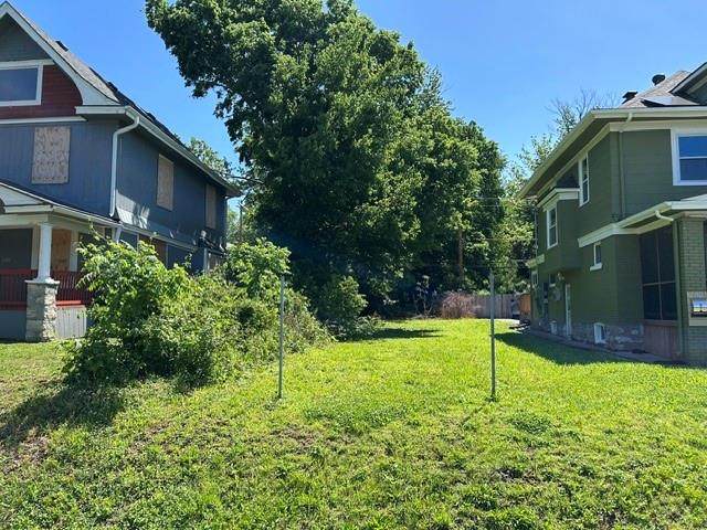 2823 Brooklyn Avenue - Photo 1